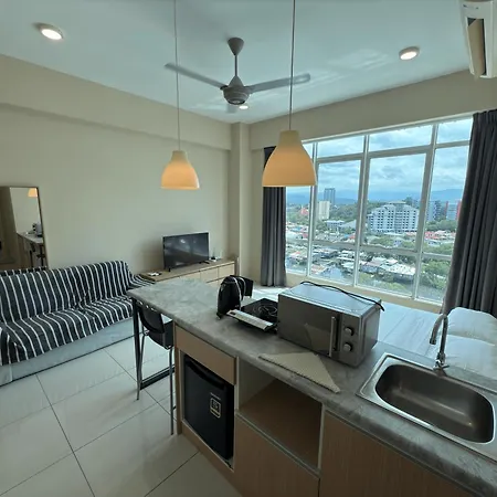 Sutera Avenue Kota Kinabalu City Centre Lw Suites Exterior photo