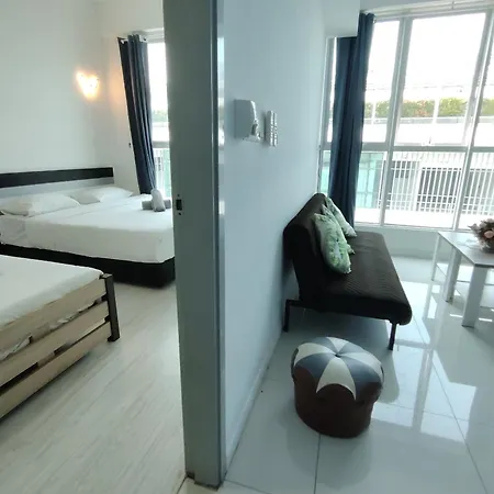 Sutera Avenue Kota Kinabalu City Centre Lw Suites Room photo